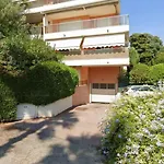 Superbe Avec Terrasse Au Cap D'antibes Apartment