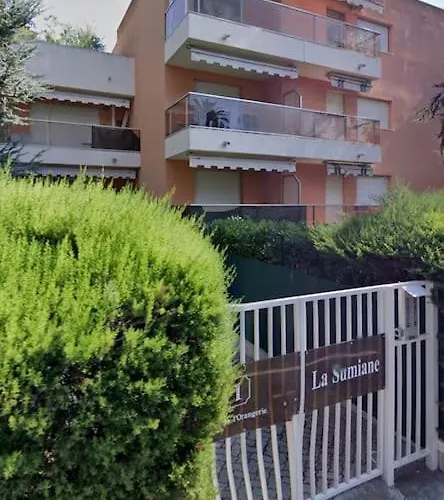 Superbe Avec Terrasse Au Cap D'antibes *